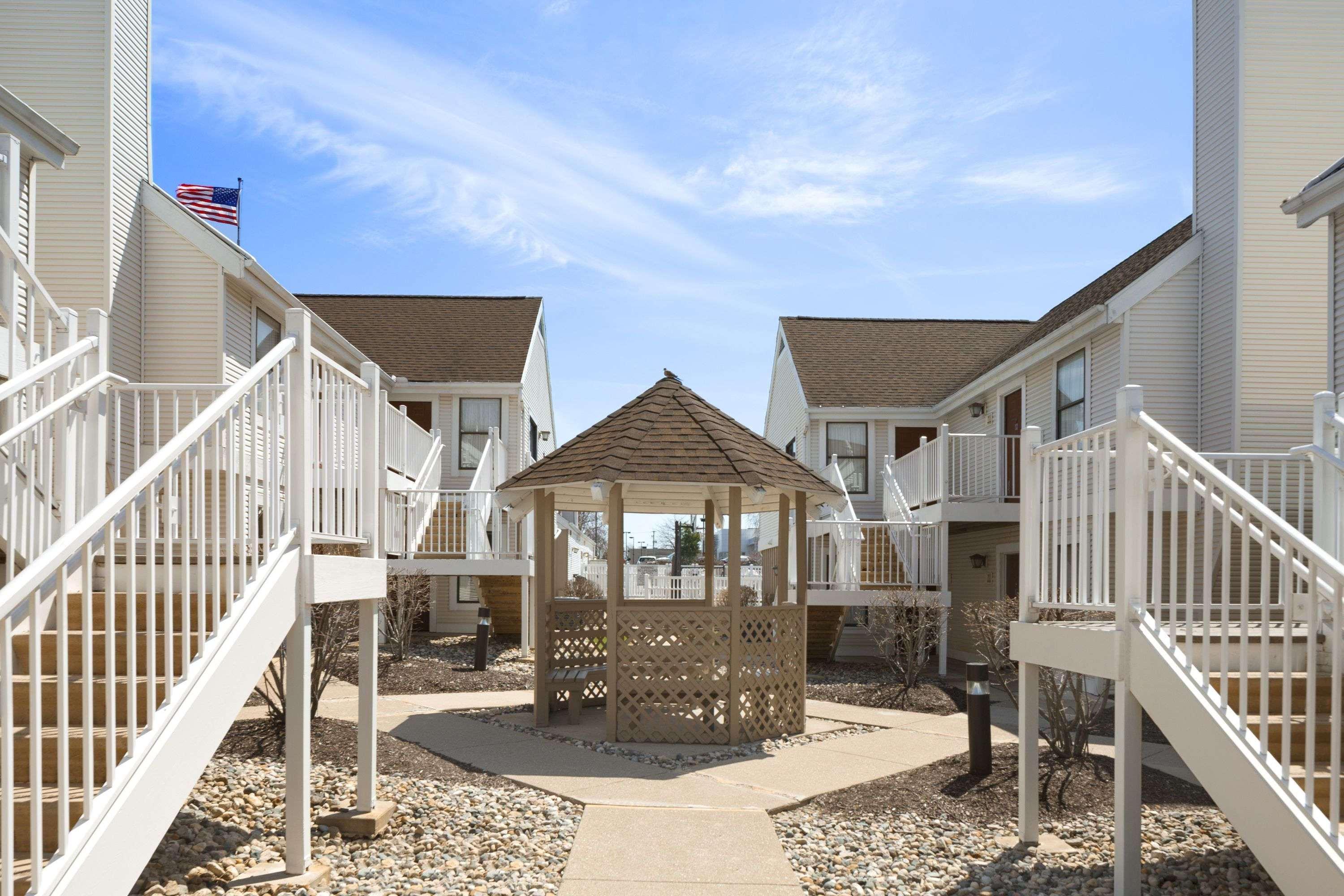 Hawthorn Extended Stay By Wyndham Fort Wayne Exterior foto